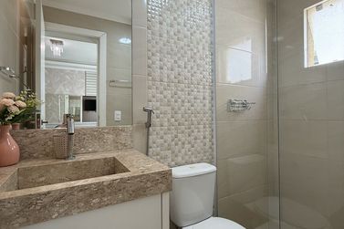 Apartamento &agrave; venda - 150m&sup2; - Meia Praia
