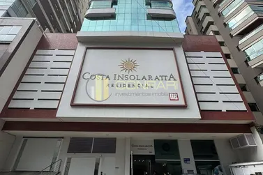 Apartamento para alugar - 182m&sup2; - Meia Praia