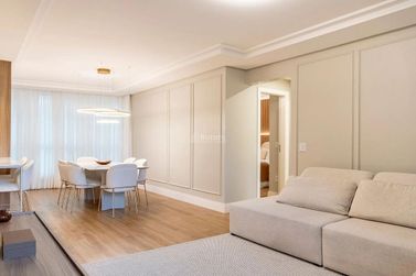 Apartamento &agrave; venda - 125m&sup2; - Centro