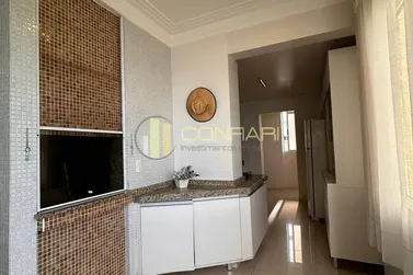 Apartamento &agrave; venda - 212m&sup2; - Meia praia