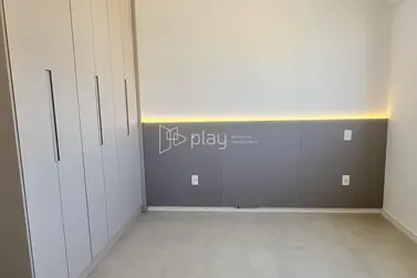 Apartamento &agrave; venda - 87m&sup2; - Meia Praia