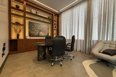 Casa &agrave; venda - 563m&sup2; - Casa Branca