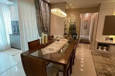 Apartamento &agrave; venda - 129m&sup2; - Meia Praia