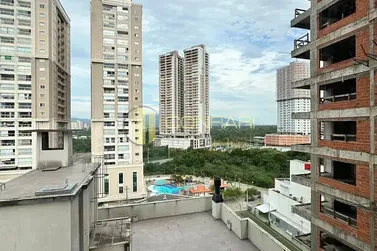 Apartamento para alugar - 118m&sup2; - meia praia