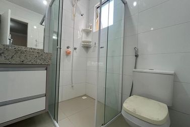 Apartamento &agrave; venda - 156m&sup2; - Meia Praia