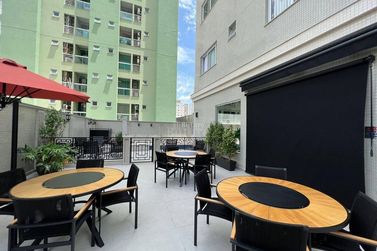 Apartamento &agrave; venda - Meia Praia