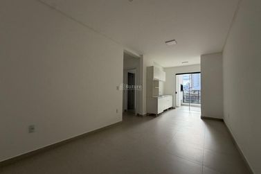 Apartamento &agrave; venda - 68m&sup2; - 