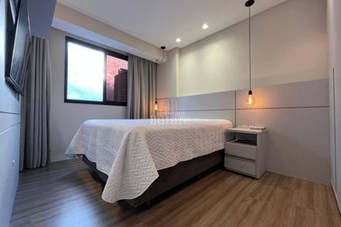 Apartamento &agrave; venda - Meia Praia