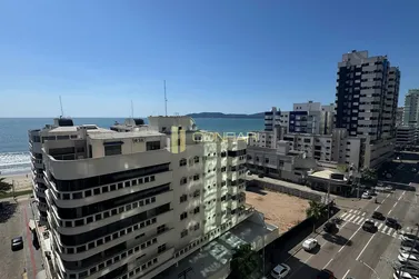 Apartamento &agrave; venda - 121m&sup2; - Meia Praia