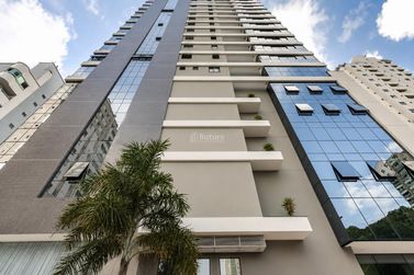 Apartamento &agrave; venda - 136m&sup2; - Pioneiros