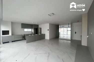 Apartamento para alugar - 143m&sup2; - Centro