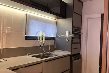 Apartamento &agrave; venda - 140m&sup2; - Centro