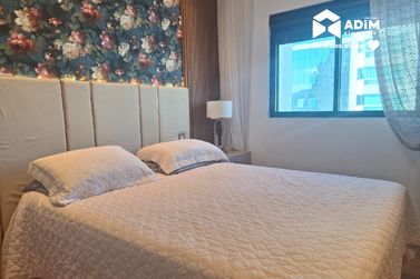 Apartamento para alugar - 127m&sup2; - Meia Praia
