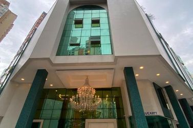 Apartamento para alugar - 132m&sup2; - Centro