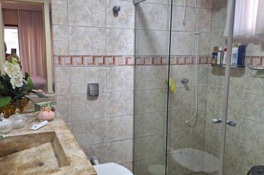 Apartamento &agrave; venda - 214m&sup2; - Meia Praia