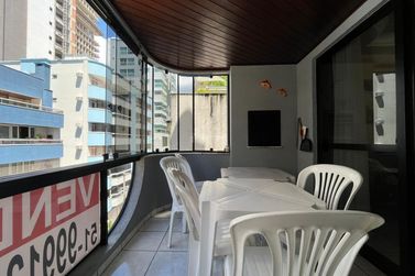 Apartamento &agrave; venda - 147m&sup2; - Centro