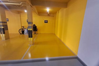 Apartamento &agrave; venda - 65m&sup2; - Meia Praia