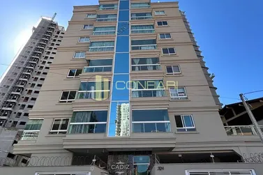 Apartamento &agrave; venda - 86m&sup2; - Pereque