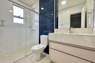 Apartamento &agrave; venda - 300m&sup2; - Meia Praia