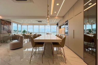 Apartamento &agrave; venda - 352m&sup2; - Centro