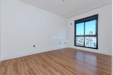 Apartamento &agrave; venda - 180m&sup2; - Centro