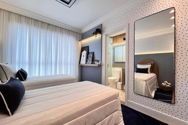 Apartamento &agrave; venda - 150m&sup2; - Meia Praia