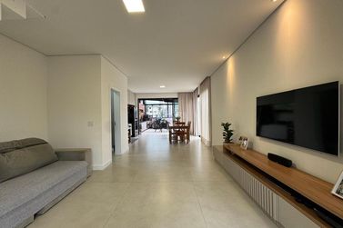 Casa &agrave; venda - 117m&sup2; - Aririb&aacute;
