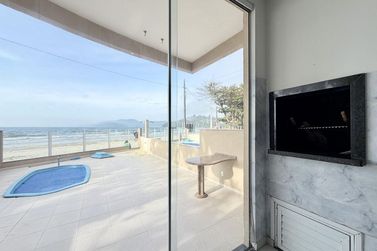 Casa &agrave; venda - 170m&sup2; - 