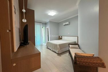 Apartamento &agrave; venda - Meia Praia