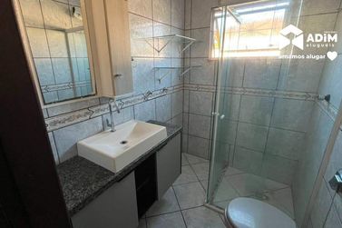 Casa para alugar - 319m&sup2; - Centro