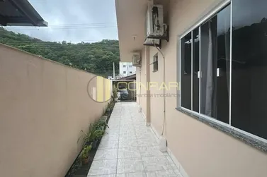 Casa &agrave; venda - 200m&sup2; - Alto do S&atilde;o Bento