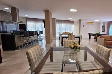 Apartamento &agrave; venda - 177m&sup2; - Centro