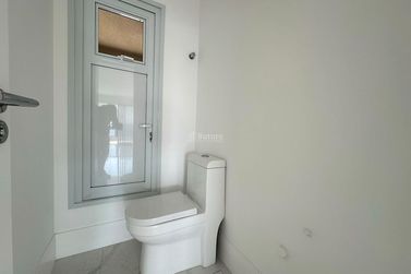Apartamento &agrave; venda - 180m&sup2; - Meia Praia