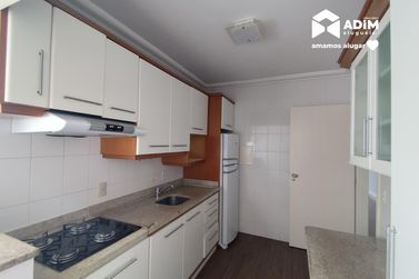 Apartamento para alugar - 110m&sup2; - Centro