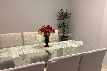 Apartamento para alugar - 98m&sup2; - meia praia