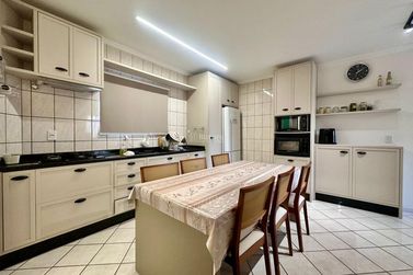 Apartamento &agrave; venda - 120m&sup2; - Andorinha