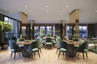 Apartamento &agrave; venda - 104m&sup2; - Meia Praia