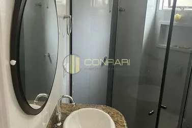Apartamento &agrave; venda - 126m&sup2; - Meia Praia