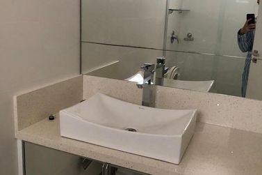 Apartamento para alugar - 130m&sup2; - Centro