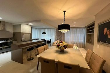 Apartamento &agrave; venda - Meia Praia