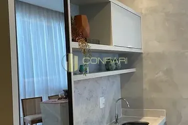 Apartamento &agrave; venda - 190m&sup2; - Meia Praia