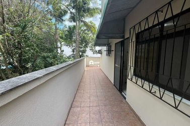Apartamento para alugar - 150m&sup2; - Centro