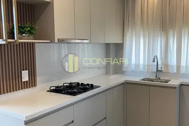 Apartamento &agrave; venda - 110m&sup2; - Meia Praia