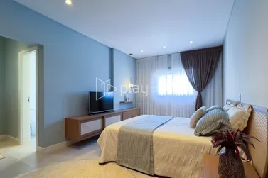 Apartamento &agrave; venda - 188m&sup2; - Meia Praia