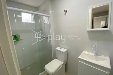 Apartamento &agrave; venda - 76m&sup2; - Meia Praia