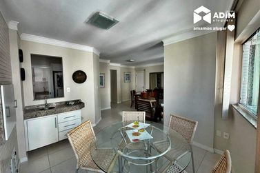 Apartamento para alugar - 111m&sup2; - Centro