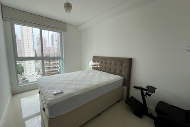 Apartamento para alugar - 130m&sup2; - Pioneiros