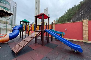 Apartamento &agrave; venda - 135m&sup2; - Pioneiros