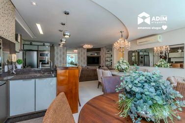 Apartamento para alugar - 128m&sup2; - Centro