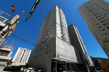 Apartamento &agrave; venda - 702m&sup2; - Tabuleiro dos Oliveiras